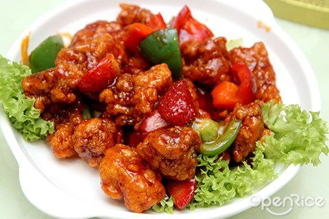 sweet & sour por with strawberry, hong kong, malaysia, kl, pang's kitchen, michelin restaurant, taman desa, pang's kitchen