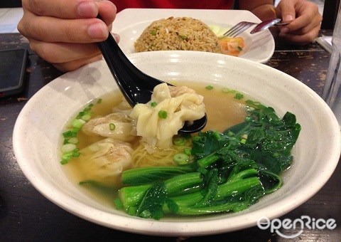 Puchong best foods, what to eat in Puchong, famous Puchong foods, famous foods in Puchong, Puchong Yong Tau Fu, Puchong Yong Tau Fu Batu 14, Bak Kut Teh Yap Chuan, Bak Kut Teh Yap Chuan Batu 14, Coco Steamboat, Coco Steamboat Bandar Puchong Jaya, Sukishi, Sukishi IOI Mall, Shi Yue Tian Clay Pot Chicken Rice Shop, Zok Noodle House, Lin Kee Restaurant, Tong Shui Truck Bandar Puchong Jaya, Tipsy Brew O Coffee, Donutes