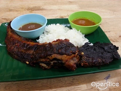 Fend Ikan Bakar, 马来餐, 烤鱼